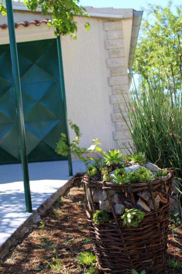 Mediterranean Olive Waterfallskrka-Croatia Villa Gulin Exterior foto