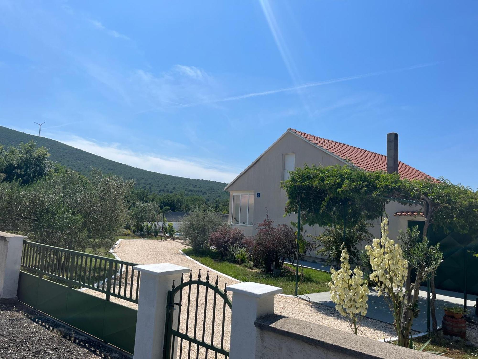 Mediterranean Olive Waterfallskrka-Croatia Villa Gulin Exterior foto